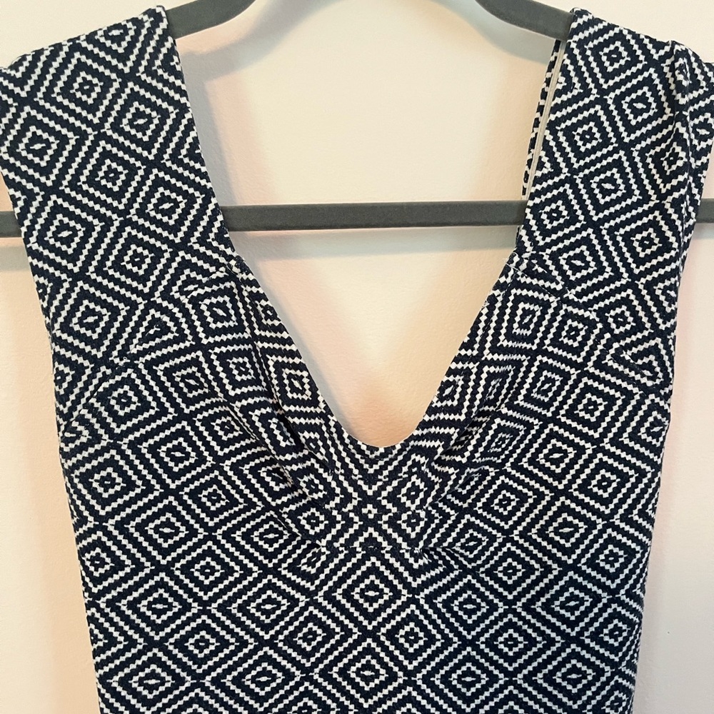 Anthropologie knit dress with cutout back size 0
